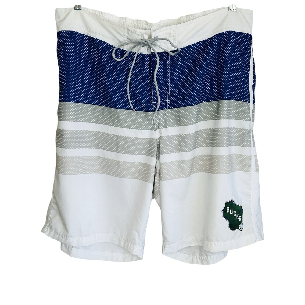 GIII Carl Banks Milwaukee Bucks Swim Board Shorts XL NBA Basketball Vacation Fan